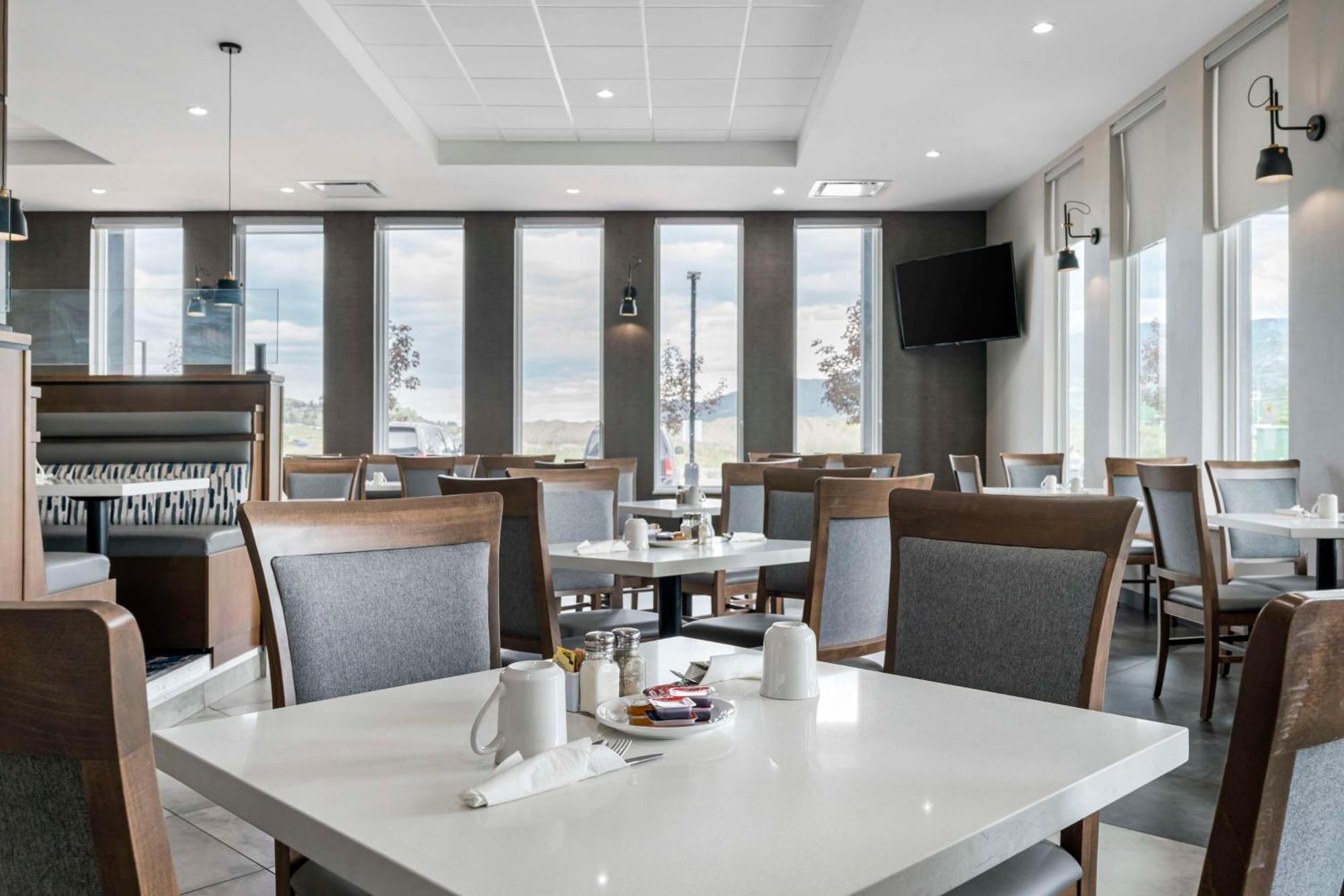 Best Western Premier Route 97 Vernon Dış mekan fotoğraf